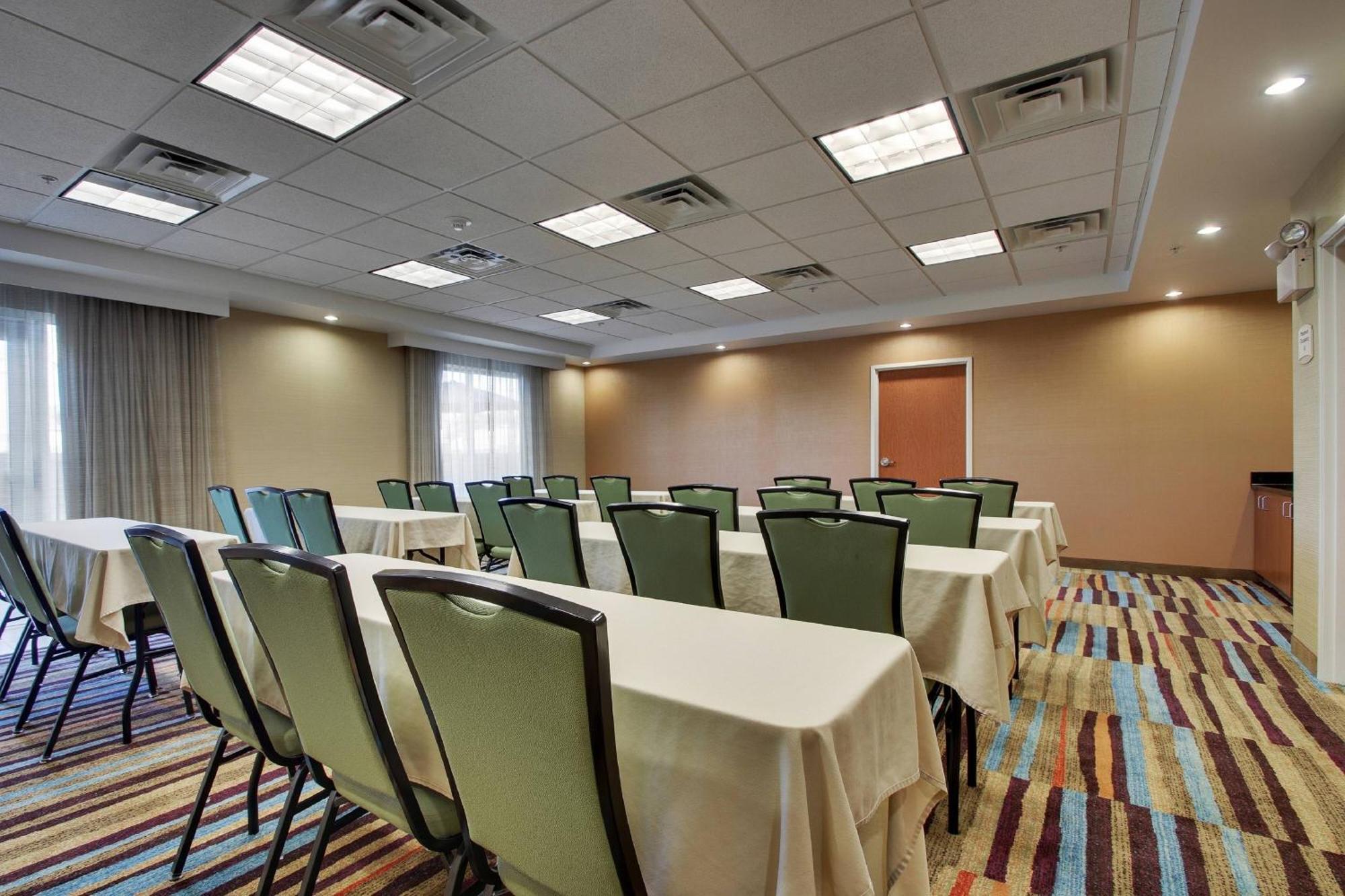 Fairfield Inn & Suites By Marriott Ottawa Starved Rock Area Extérieur photo