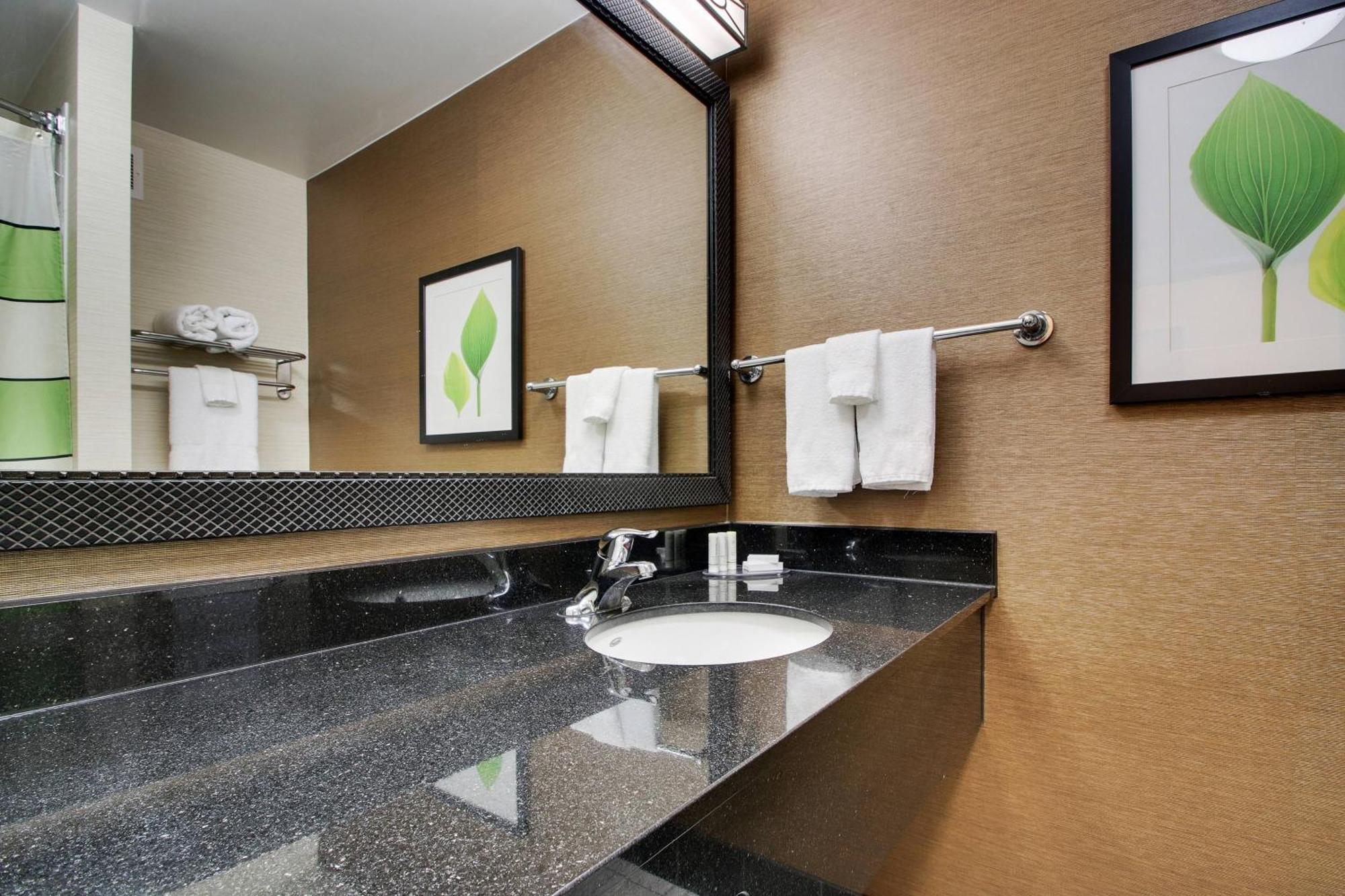 Fairfield Inn & Suites By Marriott Ottawa Starved Rock Area Extérieur photo