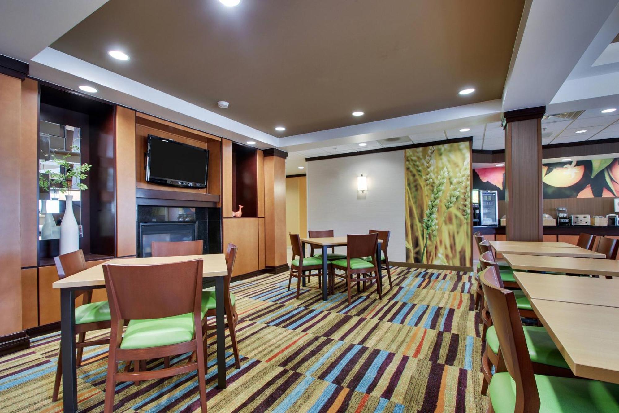 Fairfield Inn & Suites By Marriott Ottawa Starved Rock Area Extérieur photo